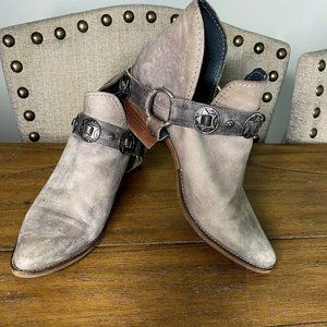 Steve Madden Shoes | Suede Booties